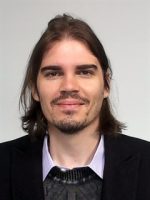 portrait_daniel_tozadore